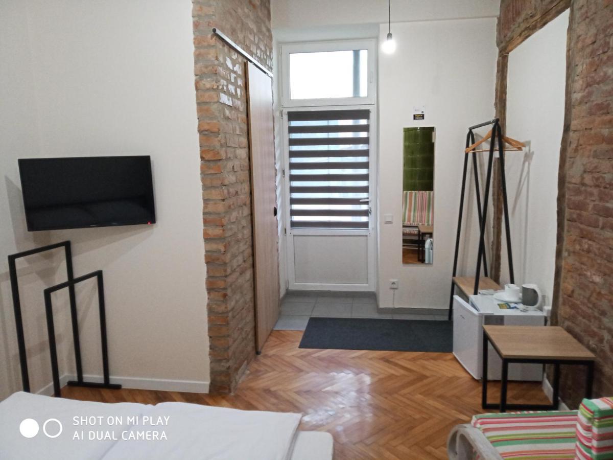Apartment Gogol 14 Apartments: Historic Center Retreat